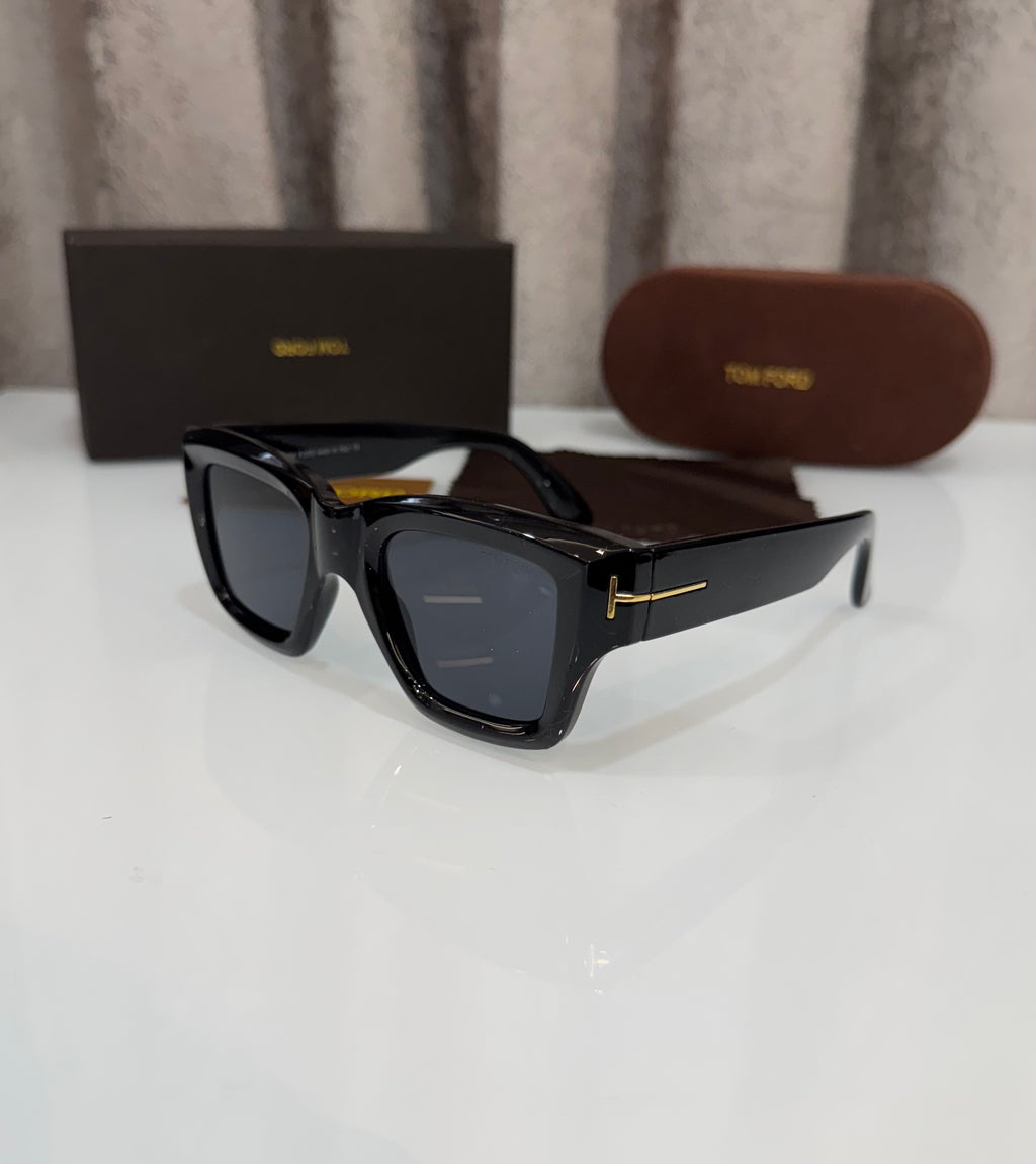 Tom For d Black 4184 Ultimate Luxury Shade With Original Packaging
