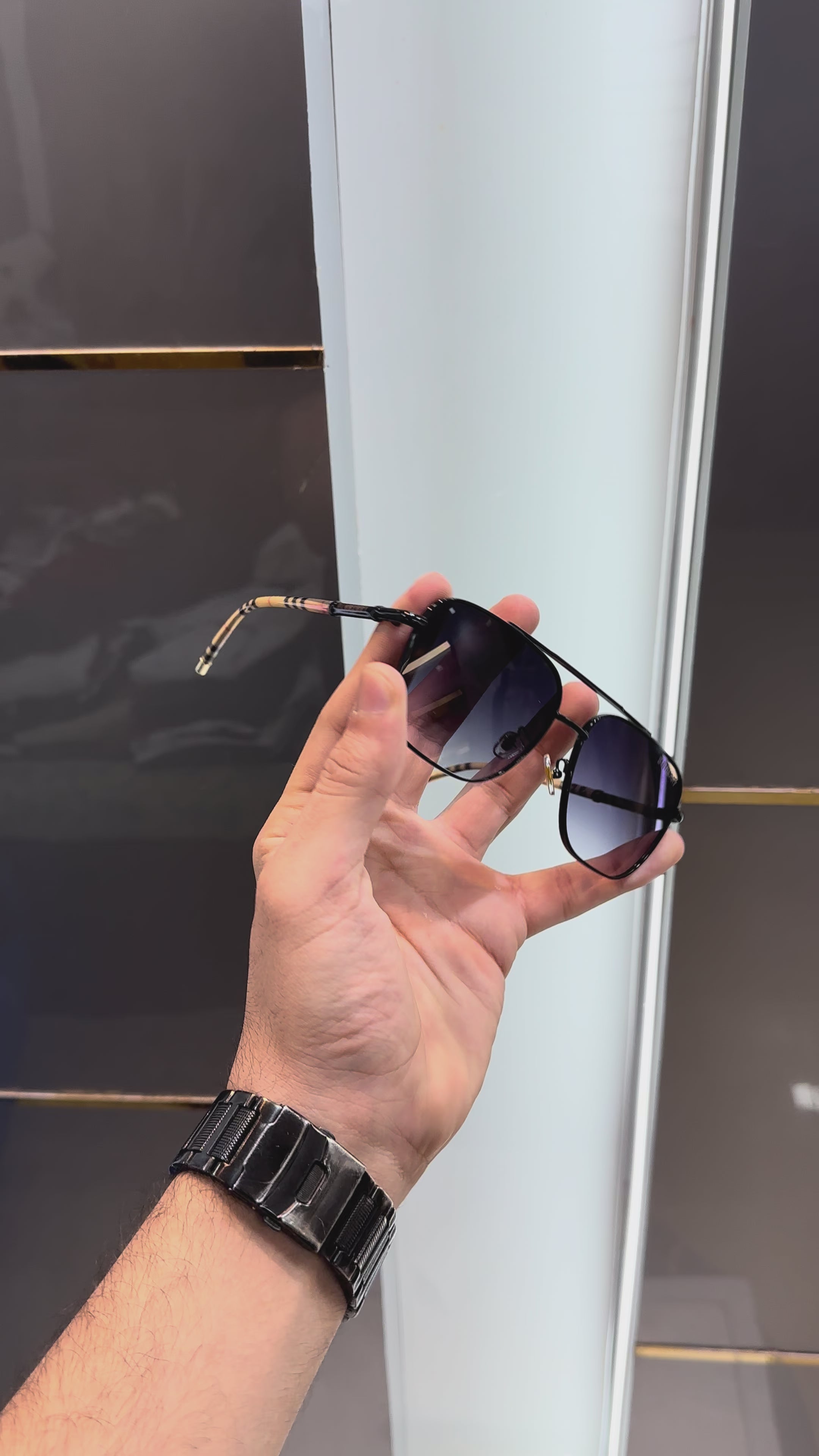 Burberr y Black 3067 Ultimate Luxury Shade With Original Packaging