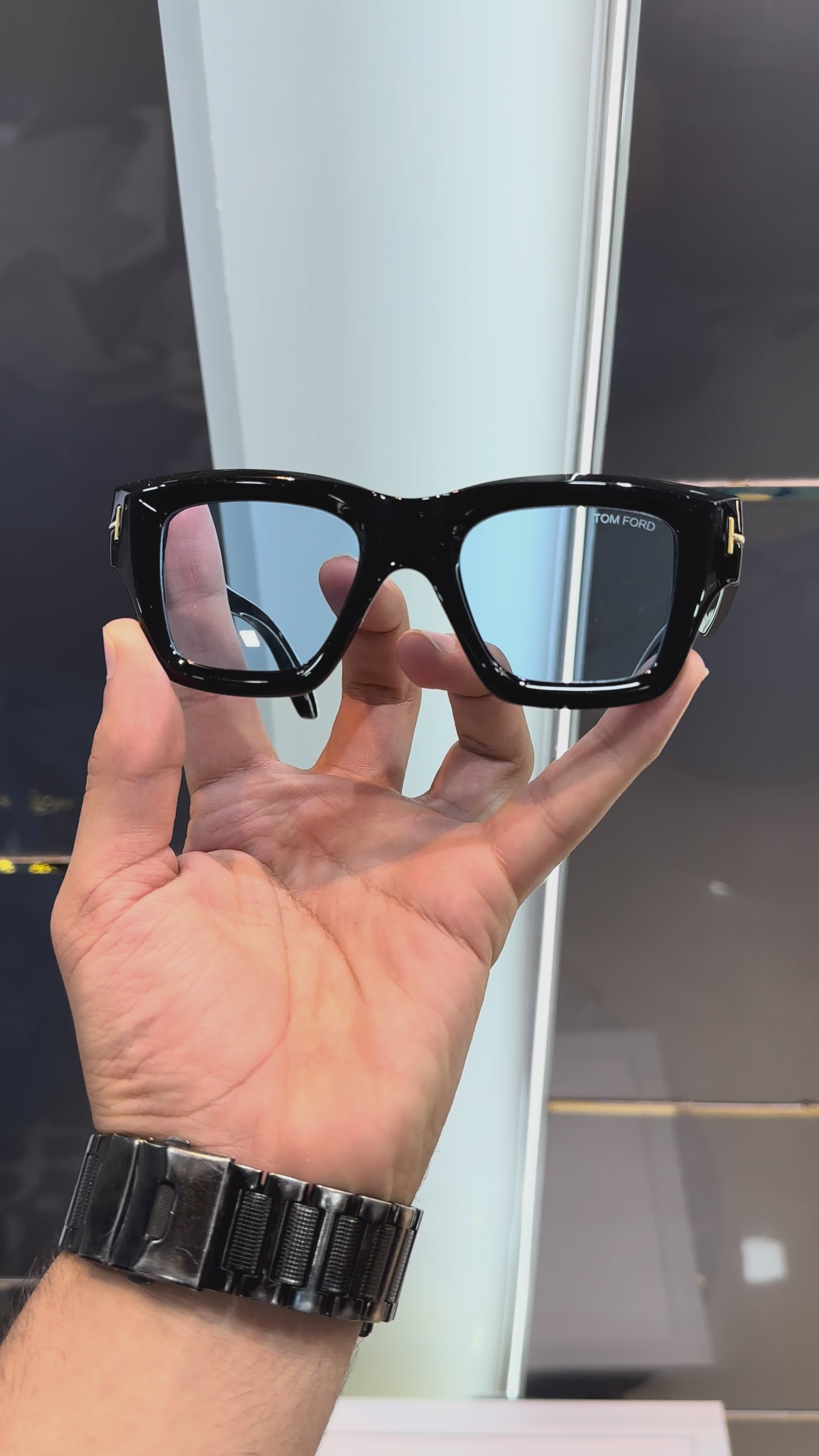 Tom For d Blue 4184 Ultimate Luxury Shade With Original Packaging